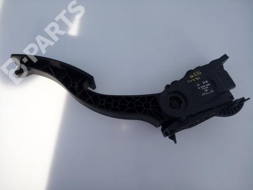 Used Pedal Pedal MERCEDES-BENZ B-CLASS Sports Tourer (W246, W242) B 200 CDI / d (246.208) (136 hp) 10550154 10550154