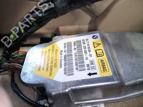 Used ECU airbags BMW 5 (E60) 520 d (150 hp) 17628915