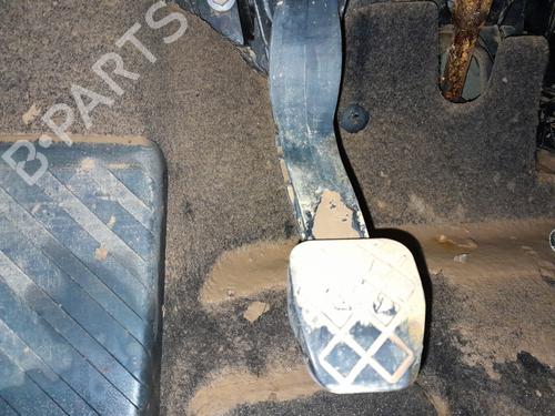 Used Clutch pedal AUDI Q2 (GAB, GAG) 30 TDI (115 hp) 24681974