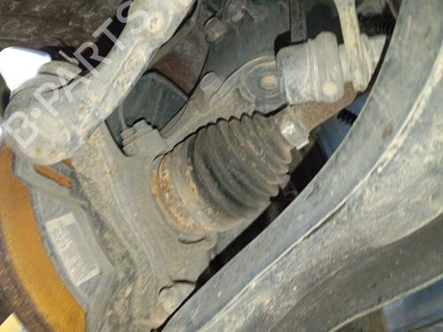 Used Left front steering knuckle KIA RIO IV (YB, SC, FB) 1.25 (84 hp) 32314012