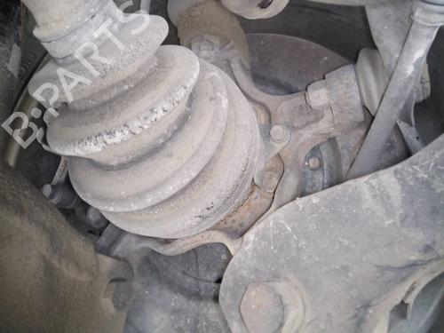 Used Left rear steering knuckle MITSUBISHI PAJERO III (V7_W, V6_W) 3.2 Di-D (V68W) (160 hp) 15217384