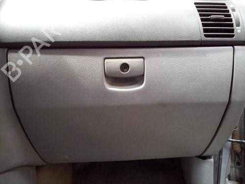Used Glove box KIA SORENTO I (JC) 2.5 CRDi 4WD (140 hp) 13072455