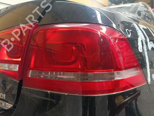 Used Right taillight Right taillight 39200059 39200059