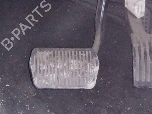 Used Break pedal FORD FOCUS III [2010-2020]  22386377
