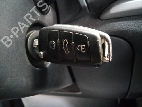 Used Electronic module AUDI A3 Sportback (8VA, 8VF) 2.0 TDI (150 hp) 14063313