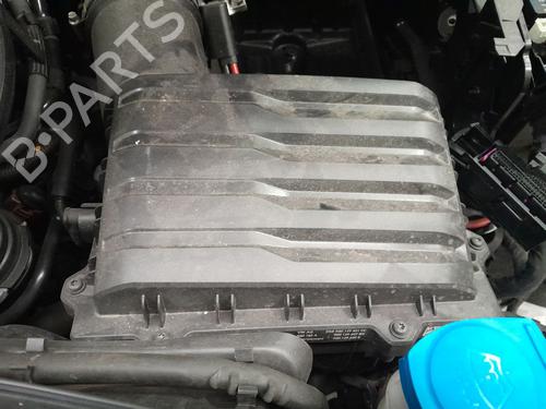 Used Air filter box SEAT ATECA (KH7, KHP) 1.5 TSI (150 hp) 26139495