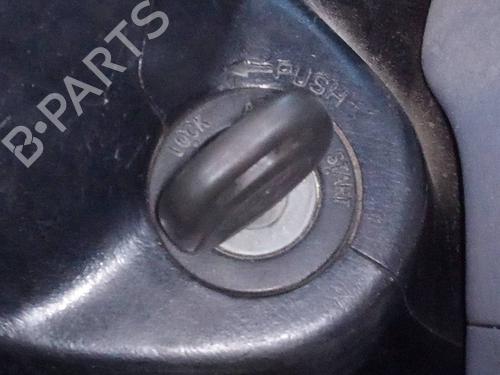 Used Electronic module TOYOTA RAV 4 II (_A2_) 2.0 4WD (ACA21, ACA20) (150 hp) 14062180