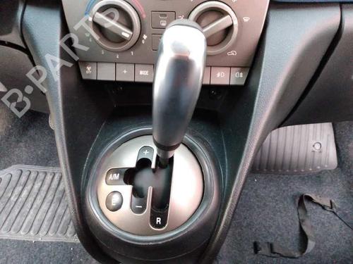 Used Gear lever LANCIA YPSILON (843_) 1.3 JTD (843.AXD11, 843.AXD1A) (70 hp) 7415048