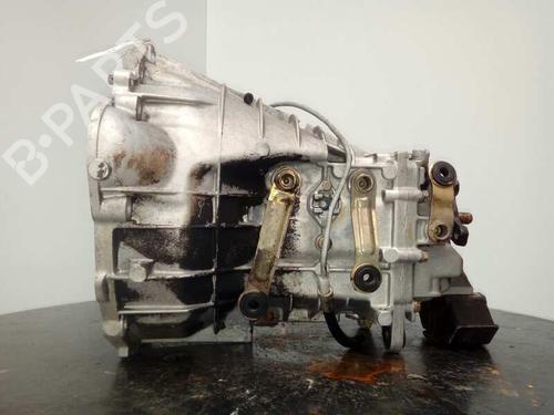 Getriebe für MERCEDES-BENZ 190 (W201) 2.0 (201.023) (105 hp) 8165508