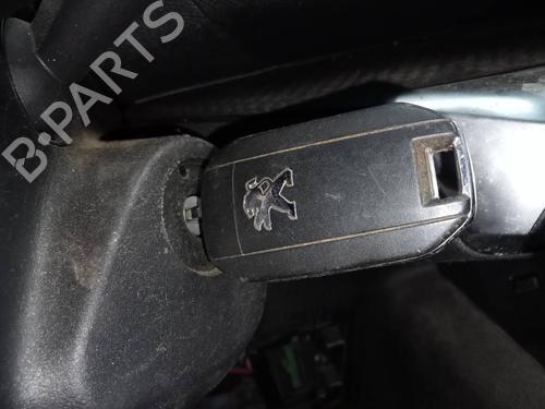 Used Electronic module PEUGEOT 3008 II SUV (MC_, MR_, MJ_, M4_) [2016-2025]  20849606