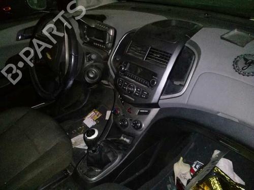 Engine control unit (ECU) CHEVROLET AVEO Saloon (T300) 1.3 D | BP163132M57 