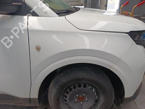 Used Right front fenders Right front fenders FORD TRANSIT Van (FA_ _) 2.4 DI RWD (FAA_, FAB_, FAC_, FAD_) (120 hp) 40531033 40531033