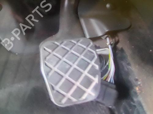 Used Break pedal VW PASSAT B6 (3C2) 2.0 TDI 16V (140 hp) 26291584