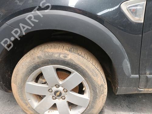 Used Front left wheel arch trim CHEVROLET CAPTIVA (C100, C140) 2.0 D (126 hp) 27297075