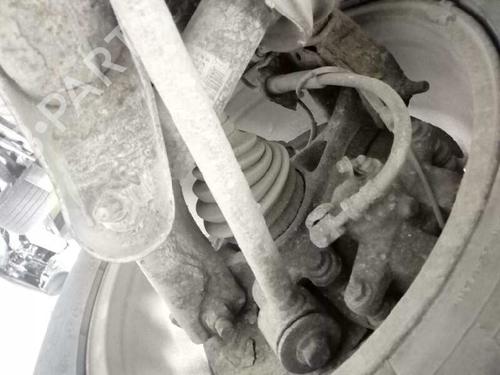 Used Right rear steering knuckle LAND ROVER DISCOVERY III (L319) 2.7 TD 4x4 (190 hp) 5660202