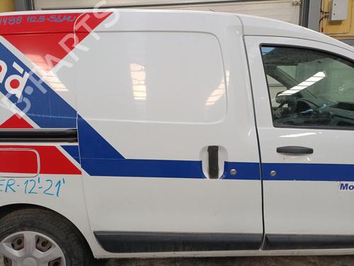Porte coulissante droite DACIA DOKKER MPV (KE_) 1.5 dCi (KEAJ, KEAH) (90 hp) 31939865