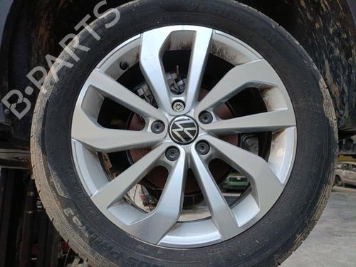 BP32977730O1 main image