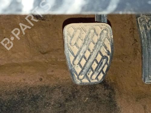 Used Break pedal NISSAN JUKE (F15) 1.5 dCi (110 hp) 27324460