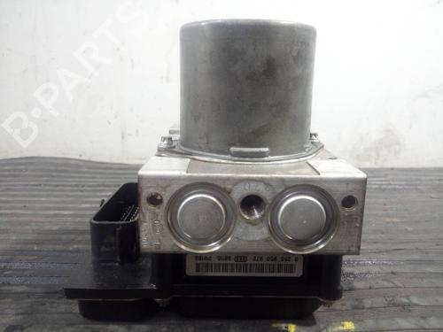Used ABS pump MERCEDES-BENZ E-CLASS (W212) E 350 CDI (212.025) (231 hp) 8298929