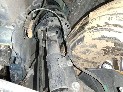 Used Right front shock absorber KIA RIO IV (YB, SC, FB) 1.2 CVVT (84 hp) 32303786