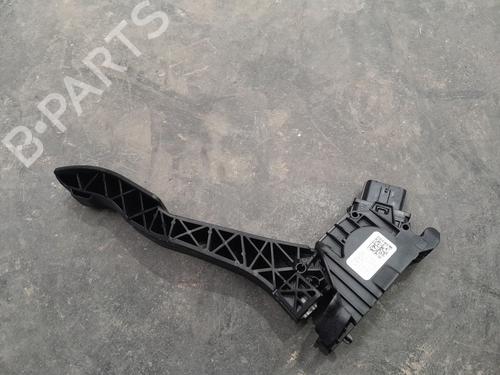 Used Pedal SEAT ATECA (KH7, KHP) 1.5 TSI (150 hp) 26139512