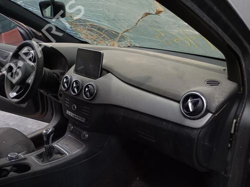 Dashboard MERCEDES-BENZ B-CLASS Sports Tourer (W246, W242) [2011-2018]  30874406