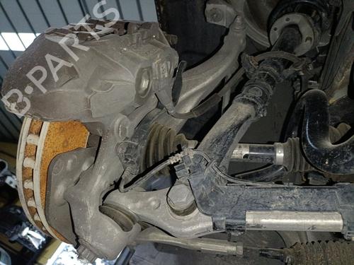 Used Left front steering knuckle MERCEDES-BENZ GLC (X253) 300 EQ Boost 4-matic (253.984) (258 hp) 29451972