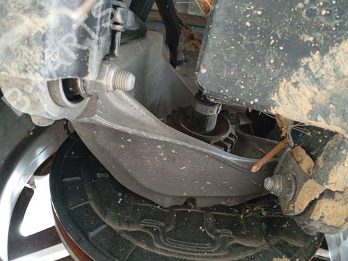 Used Right rear steering knuckle MERCEDES-BENZ GLB (X247) GLB 250 4-matic (247.647) (224 hp) 28056818