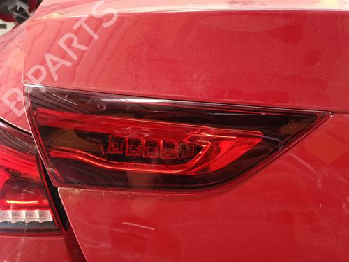 Used Left tailgate light Left tailgate light 39096978 39096978