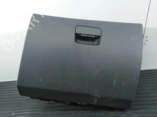 Used Glove box MERCEDES-BENZ CLA Coupe (C117) [2013-2019]  4884707