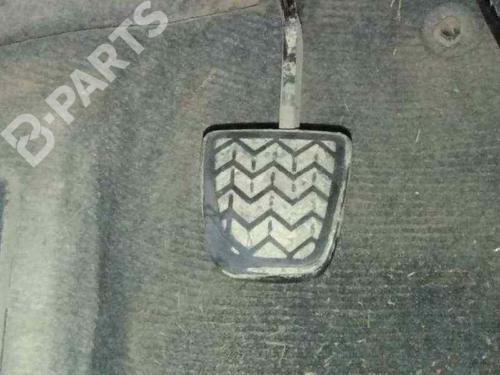 Used Clutch pedal Clutch pedal TOYOTA RAV 4 II (_A2_) 2.0 D 4WD (CLA20_, CLA21_, CLA20R, CLA21R) (116 hp) 8788035 8788035