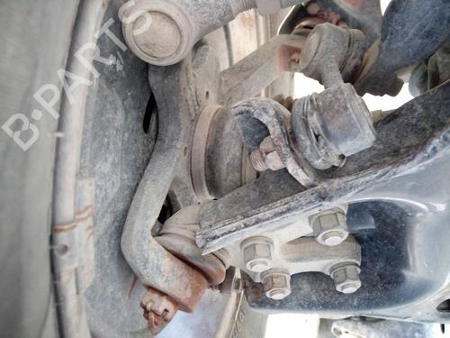 Used Right front steering knuckle HYUNDAI TERRACAN (HP) [2001-2008]  13939969