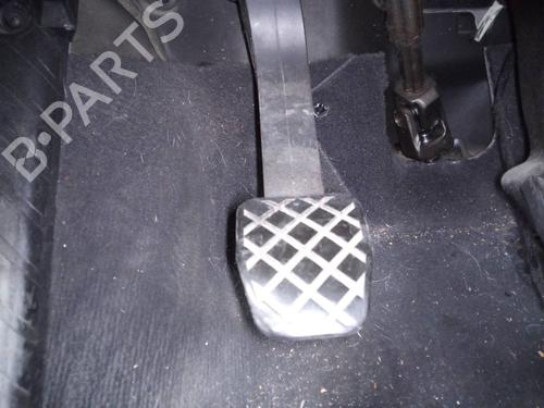 Used Clutch pedal AUDI A3 Sportback (8PA) 1.4 TFSI (125 hp) 13638337