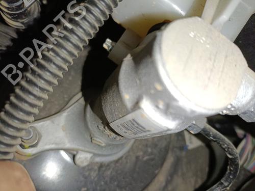 Used Brake master cylinder CITROËN C4 CACTUS 1.5 BlueHDi 100 (102 hp) 31211198