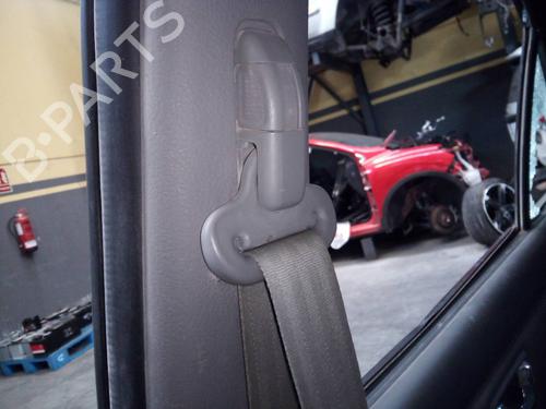 Used Front right seatbelt KIA SORENTO I (JC) 2.5 CRDi (163 hp) 17013859