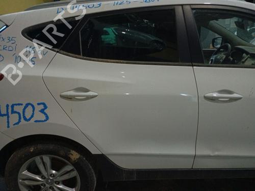 Used Right rear door HYUNDAI ix35 (LM, EL, ELH) 1.7 CRDi (116 hp) 30831084