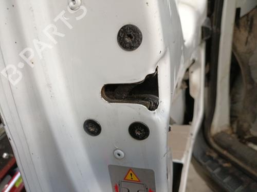 Used Tailgate lock DACIA DOKKER MPV (KE_) 1.5 dCi (KEAJ, KEAH) (90 hp) 31939080