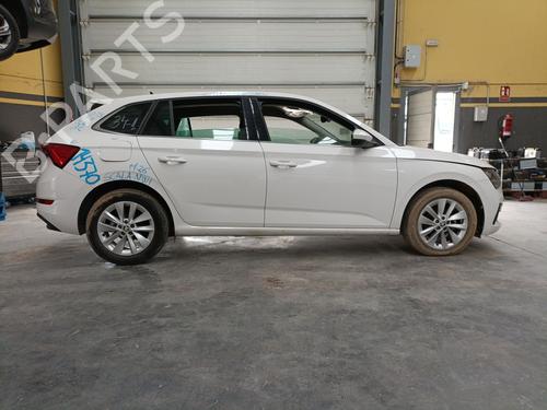 Brugte SKODA SCALA (NW1)  1.0 TSI  4559628