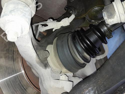 Used Left front steering knuckle CHEVROLET CAPTIVA (C100, C140) 2.4 (136 hp) 24682158