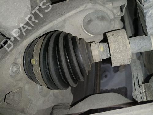 Used Right front driveshaft BMW X2 (F39) sDrive 18 d (150 hp) 31885833