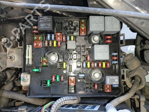 fuse-box-opel-corsa-e-x15-2014-38464760 main image