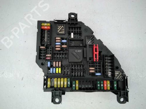 Used Fuse box BMW X3 (F25) xDrive 20 d (184 hp) 5212978