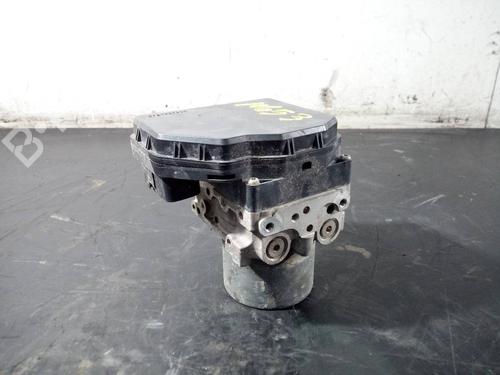 Used ABS pump TOYOTA URBAN CRUISER (_P1_) [2007-2016]  11352315