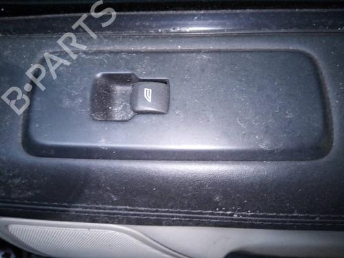 Used Right rear window switch LAND ROVER RANGE ROVER SPORT I (L320) 3.0 D 4x4 (245 hp) 17008486