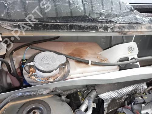 Used Windscreen washer tank DACIA SANDERO III [2021-2025]  20931679