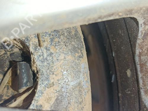 right-front-brake-caliper-seat-arona-kj7-kjp-2017-38553412 main image