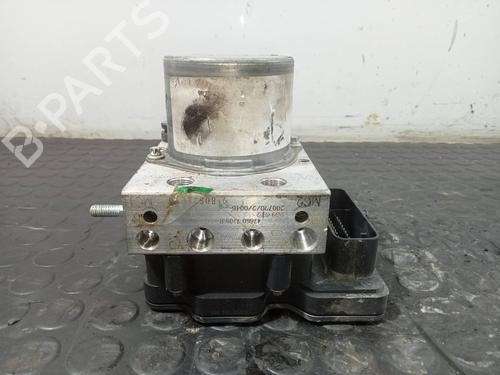 ABS Bremseaggregat RENAULT MASTER III Van (FV) 2.3 dCi 150 FWD (FV0F, FV03, FV09) (150 hp) 10732845