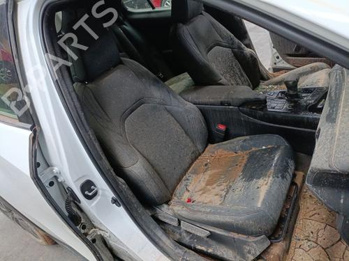 Left front brake caliper LEXUS UX (_AA1_, _AH1_, _MA1_) 250h (MZAH10) | BP31966463M105 