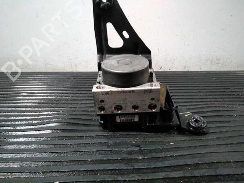 Used ABS pump RENAULT KANGOO / GRAND KANGOO II (KW0/1_) [2008-2025]  4954986