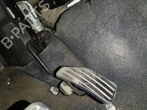Used Pedal Pedal SUZUKI GRAND VITARA I (FT, HT) 2.0 HDI 110 16V 4x4 (SQ420D, TD83V, JA420WD) (109 hp) 34439491 34439491
